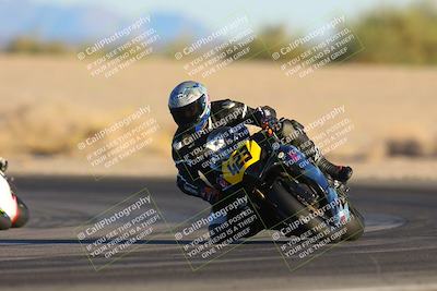 media/Dec-07-2024-CVMA (Sat) [[21c5f1ef85]]/Race 13-Amateur Supersport Middleweight/